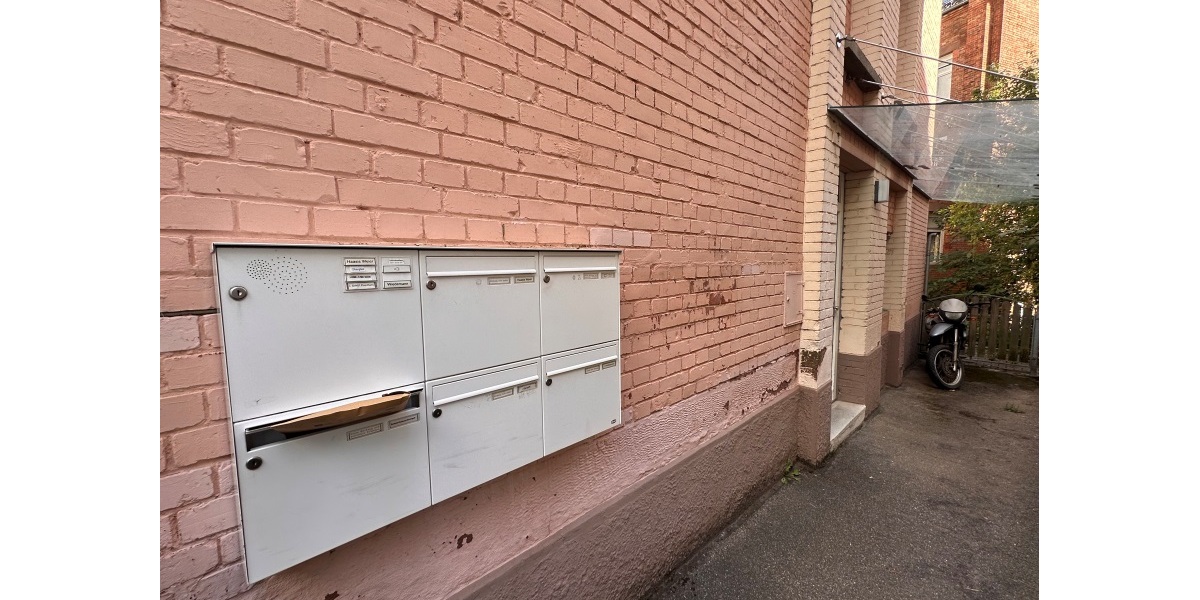 Außenbereich Briefkasten